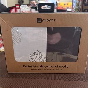 4moms Breeze Playard Sheets - Black and White